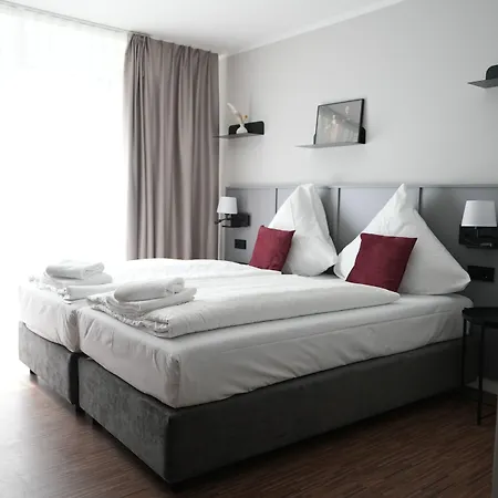 Boutique Kaiser - Hotel & Apartments-2