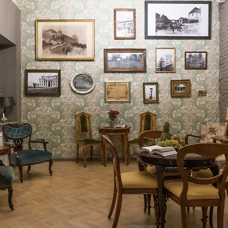 Metropolis Budapest Boutique Hotel-3