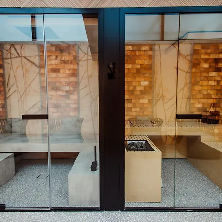 The Crown Boutique Hotel & Spa-2