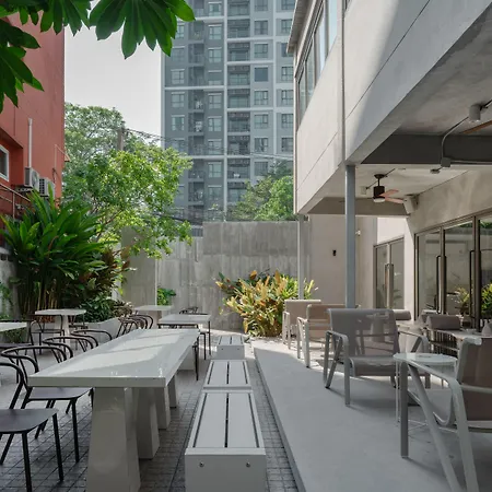 Nidhra Boutique Hotel Bangkok Sukhumvit-2