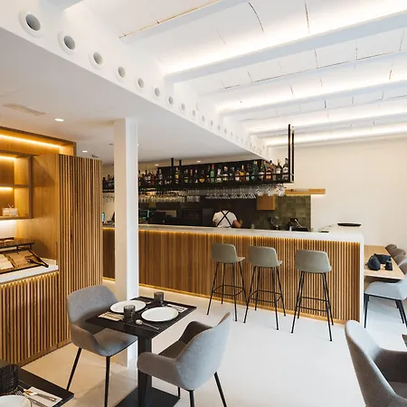 Boutique Hotel Petit Montision-3