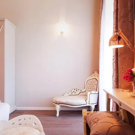 Boutique Hotel Villa Sarnia-2