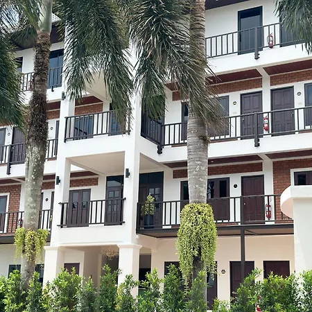 Botanic Boutique Hotel Surin Beach-3