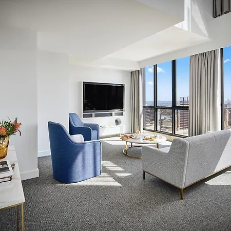 Meriton Suites Pitt Street, Sydney-3