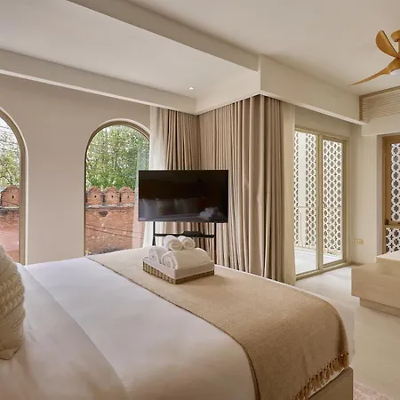 Pe-La Thapae Boutique Hotel-3