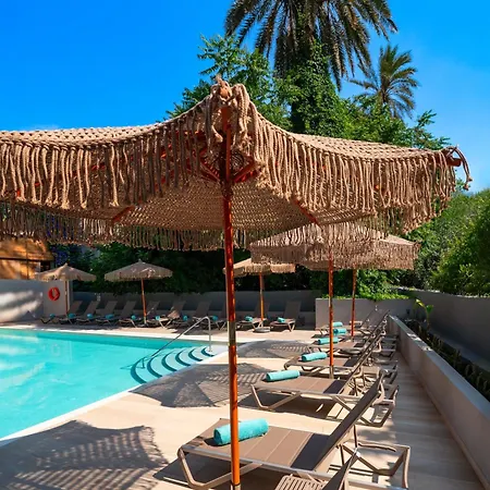 Amphitryon City Hotel-2
