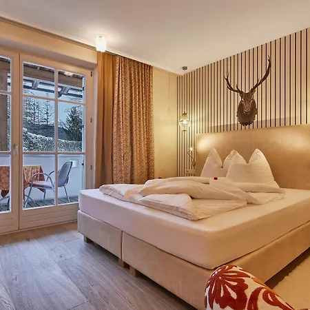 Dolomit Boutique Hotel-3