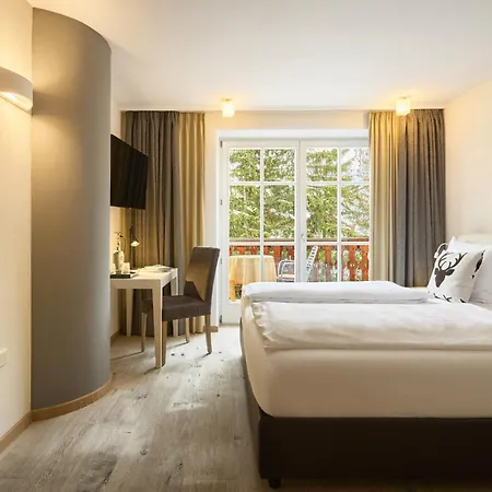 Dolomit Boutique Hotel-2