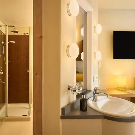Dolomit Boutique Hotel-3