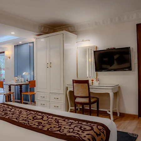 Maya Manor Boutique Hotel - A Restored Heritage Mansion In The Heart Of Kathmandu-3