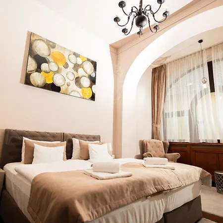 Belga Boutique Panzio-2