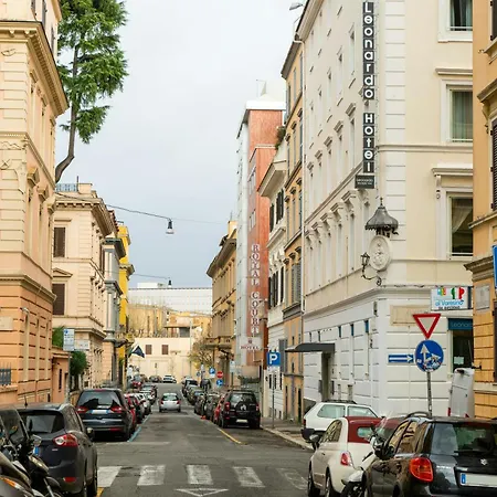Leonardo Boutique Hotel Rome Termini-2