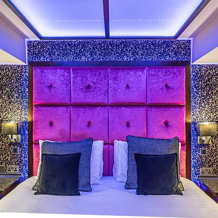Church Suites By The Cranleigh Boutique-3