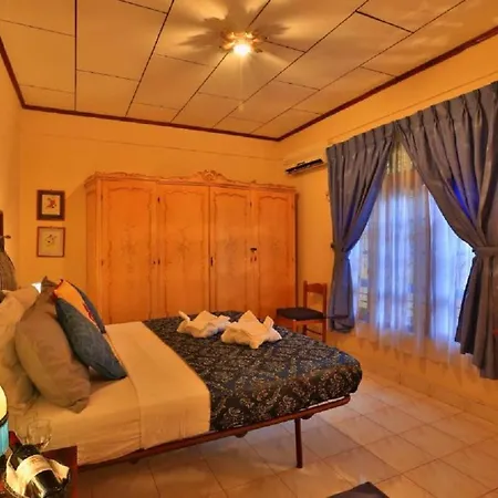 Emel Boutique Hotel-3