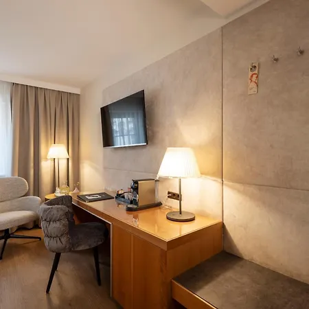 Boutique Hotel Das Tigra-3