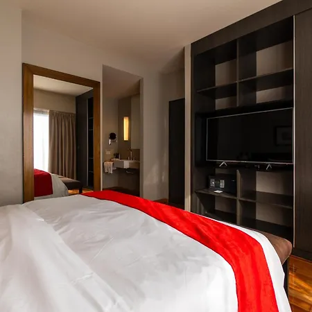 Urban Suites Recoleta Boutique Hotel-3