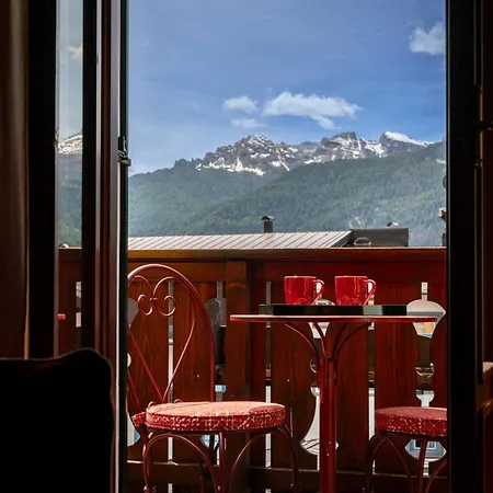 Ambra Cortina Luxury&Fashion Hotel-2