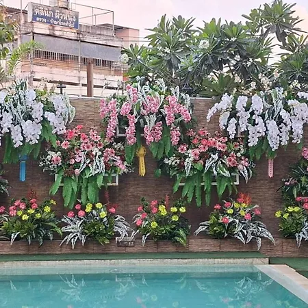 White Boutique Hotel And Spa-3