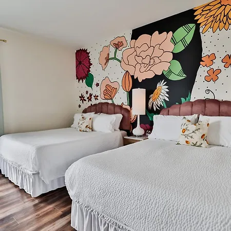 Urban Collective Boutique Hotel-3