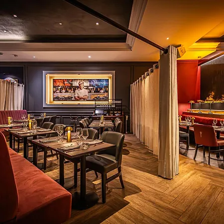 The Cumberland, London-2