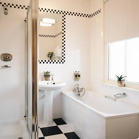 Arbutus Hotel-3