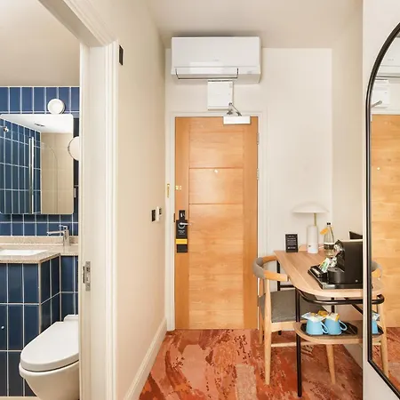 London Bloomsbury Square Hotel By Ihg-2