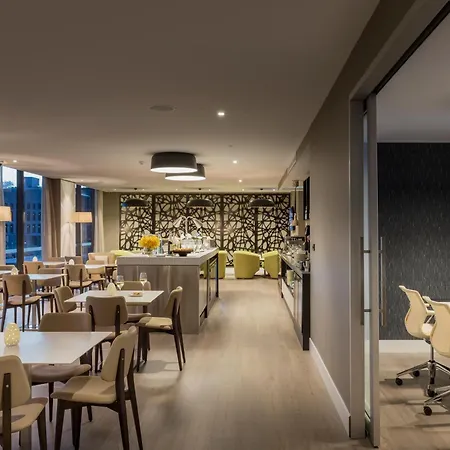 Parkroyal Parramatta-3