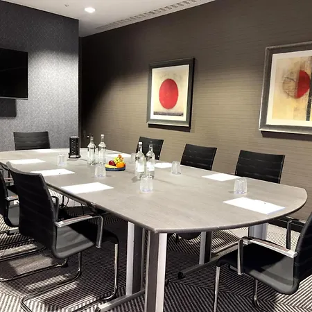 Doubletree By Hilton London - West End-3