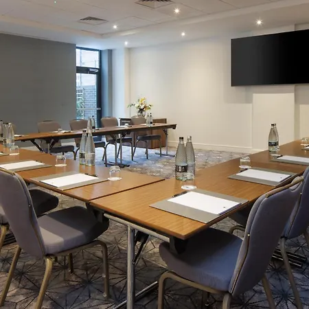 Doubletree By Hilton London Angel Kings Cross-3