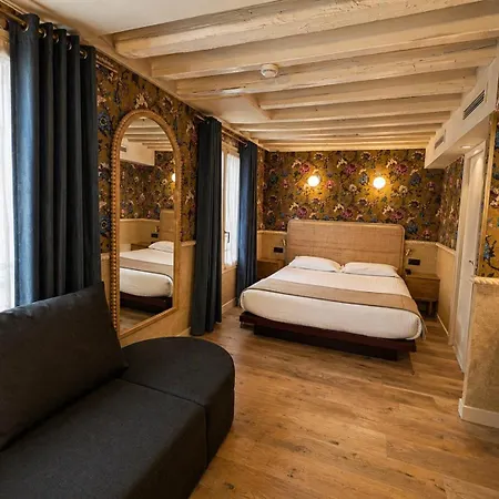 Hotel De Notre-Dame-2