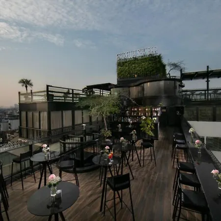 La Nueva Boutique Hotel Hanoi & Spa-3