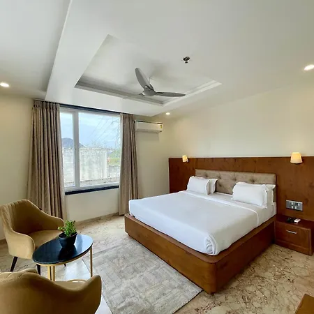 Seasons Boutique Hotel Near Sajjangarh Biological Park, Udaipur-2