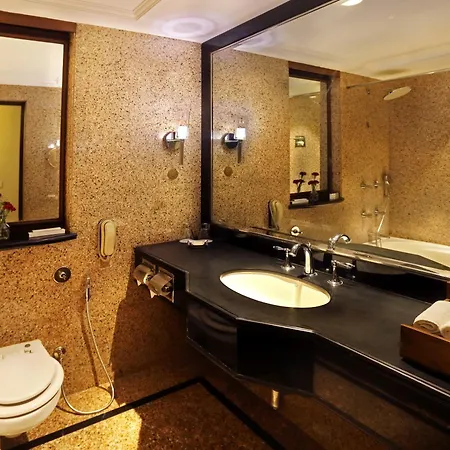 Eros Hotel New Delhi By Ihg-3