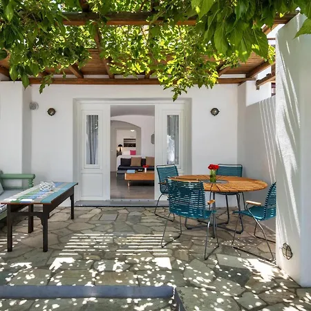 Anema Boutique Hotel & Villas Santorini-3