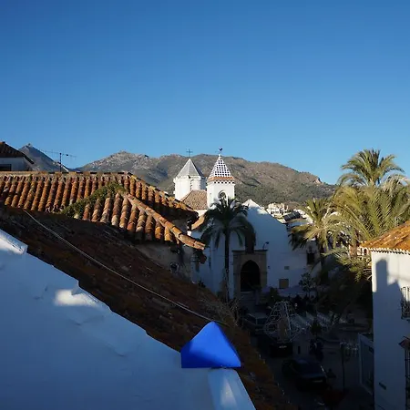 Linda Marbella-3