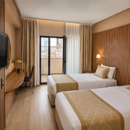 Classes Hotel Airport-3