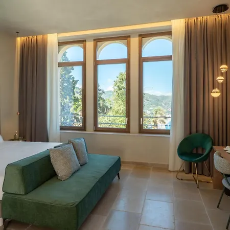 Villa Fiorita Boutique Hotel-2