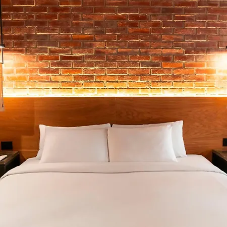The Art Hotel El Poblado Medellín By Key 33-3