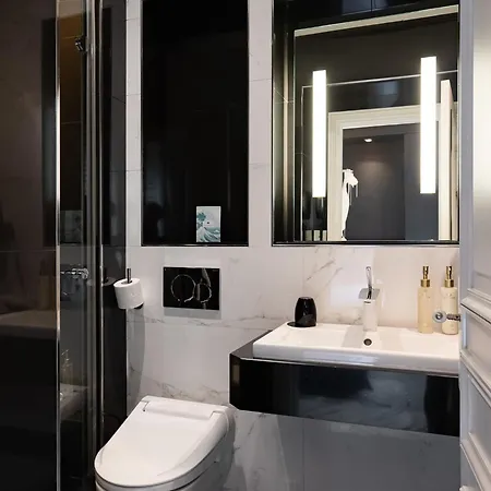 Maison Albar- Le Champs-Elysees-2