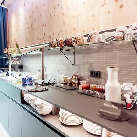 Boutique Hotel Lechzeit-3