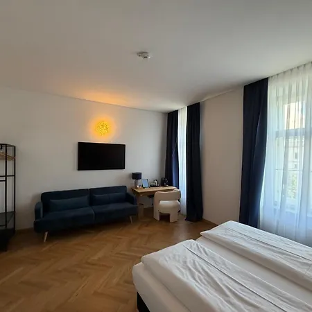 Kolbeck Rooms-2