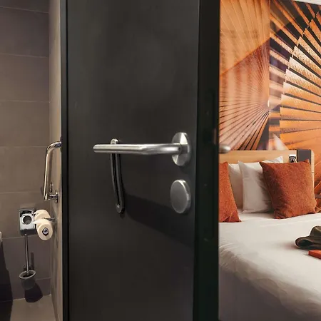 Novotel Paris Vaugirard Montparnasse-3
