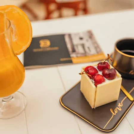Boutique Heritage Hotel Blanc & Bleu - Capitano-3