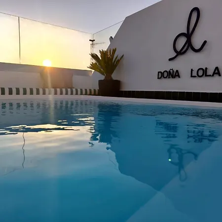 Dona Lola Alojamientos Boutique-2