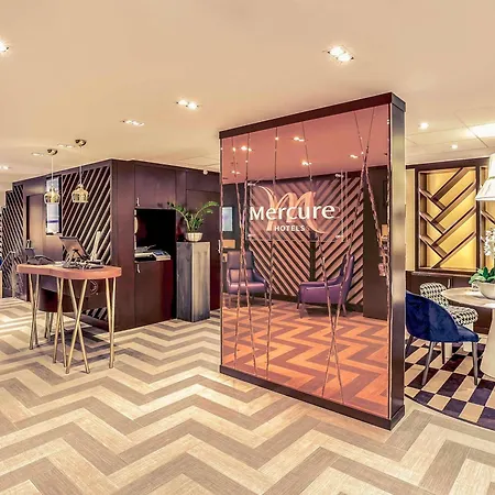 Mercure Paris Arc De Triomphe Etoile-3