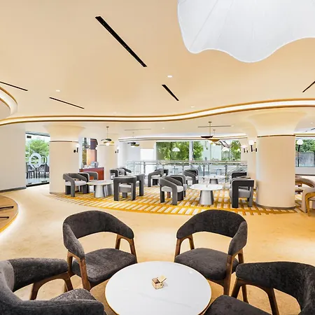 Fox Hotel Nagoya Batam-2