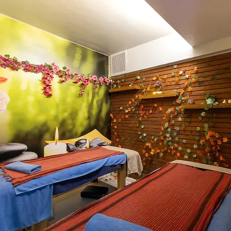 Reo Hotel-2