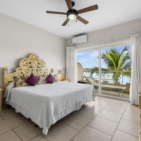 Marina Banderas Suites Hotel Boutique-2