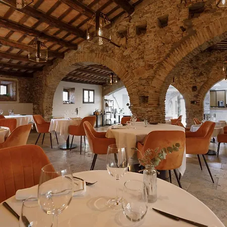 Boutique Hotel Comtal Empuries-3