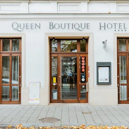 Queen Boutique Hotel-3